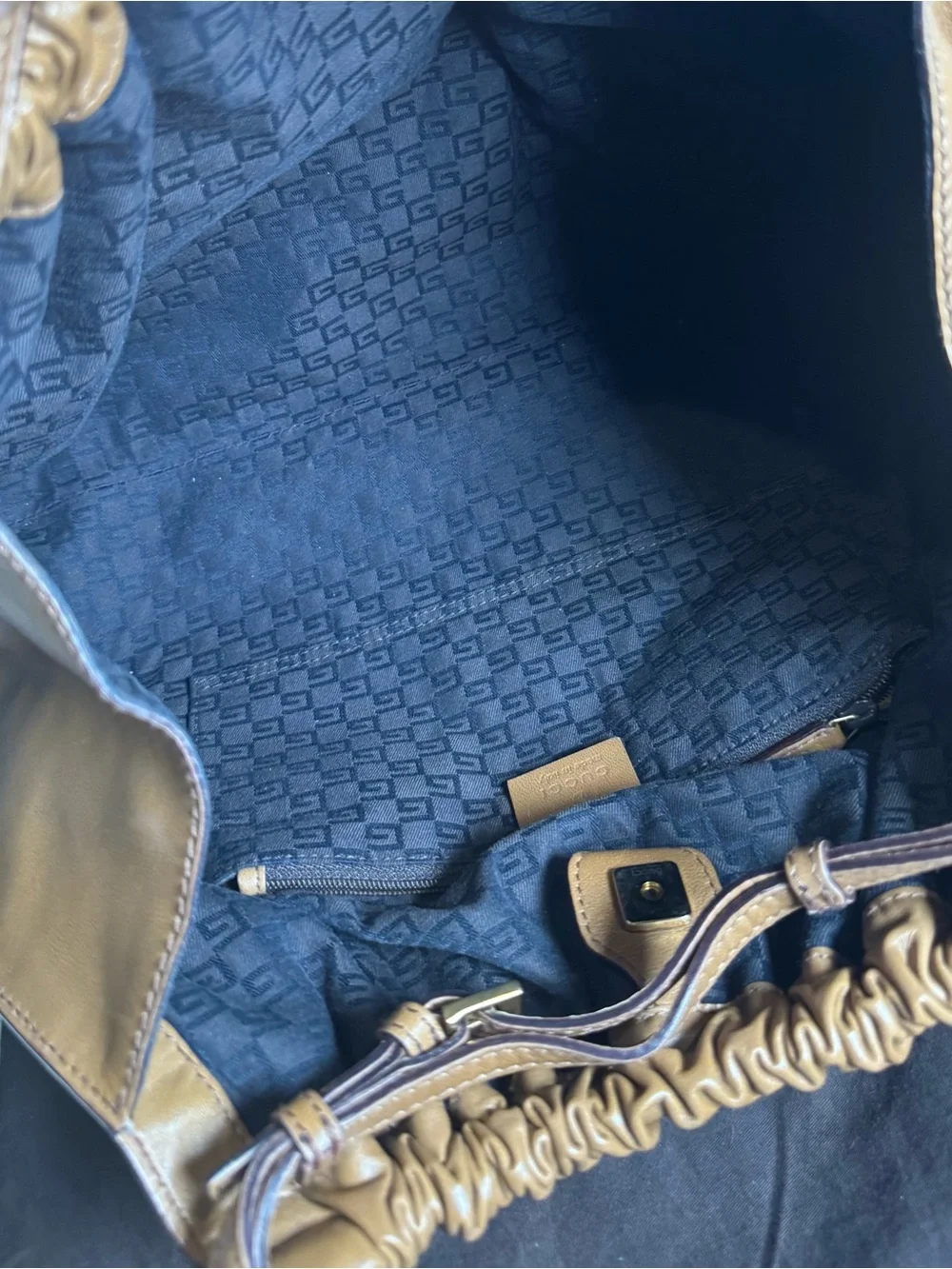Gucci Tan Leather Gathered Shoulder Bag